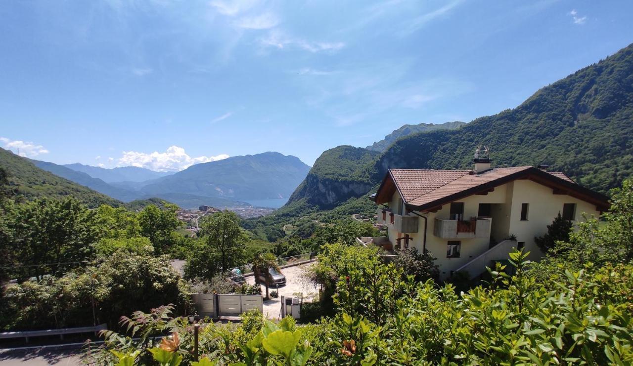 Villa Dream Alla Beppa Tenno Bagian luar foto